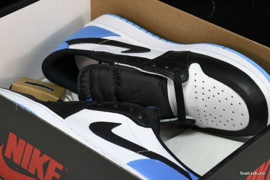 CZ0790-104 Blue CZ0790-104 Powder OG DailyWear  106  Jordan Retro 1 Low Black  Dark 0615